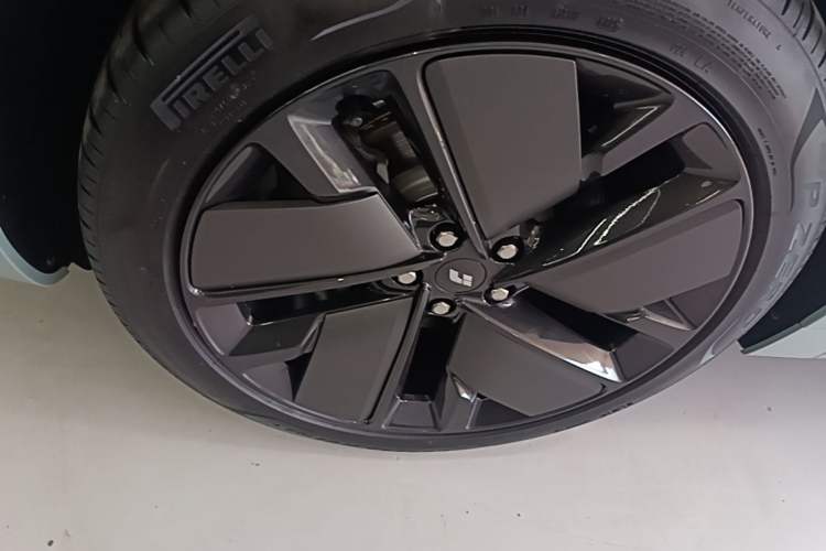 Used Li Auto L6 2025 Max Smart Refresh Edition
