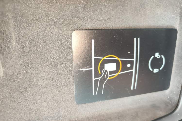 Used Tesla Model 3 2023 Rear-Wheel-Drive Version