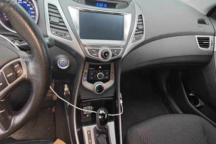 Used Hyundai Elantra (5th Generation / Langdong) 2016 1.6L Automatic Prestige Model
