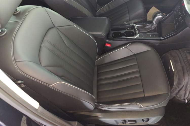 Used Volkswagen Passat 2022 330TSI Elite Edition
