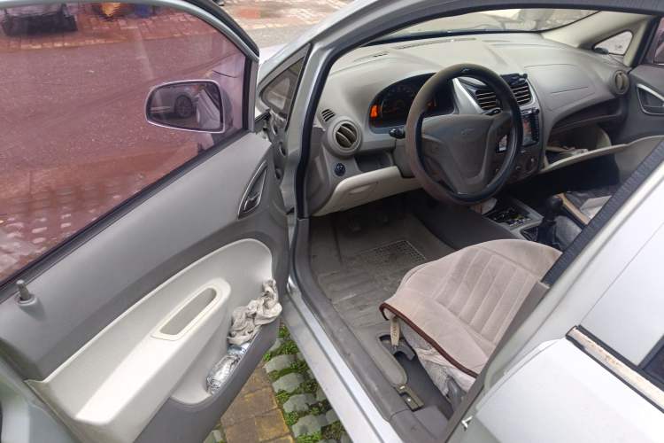 Used Chevrolet Sail 2013 Sedan 1.4L Manual Elegance Edition