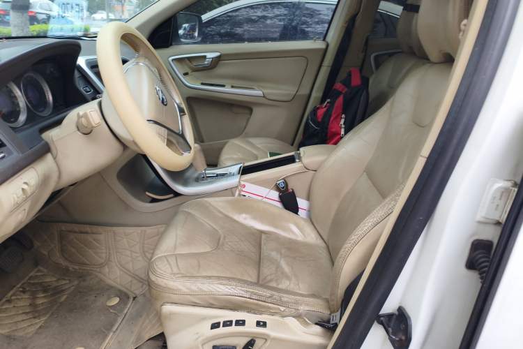 Used Volvo XC60 2011 T6 AWD Zhiya Edition
