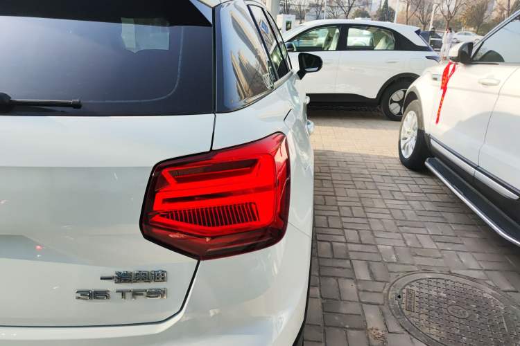 Used Audi Q2L 2022 35 TFSI Fashionable and Elegant Model
