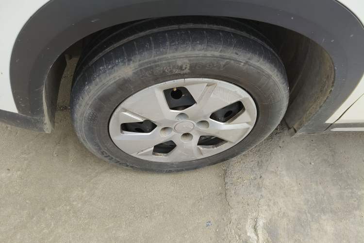 Used Wuling Alvez 2023 1.5L CVT Comfort Edition