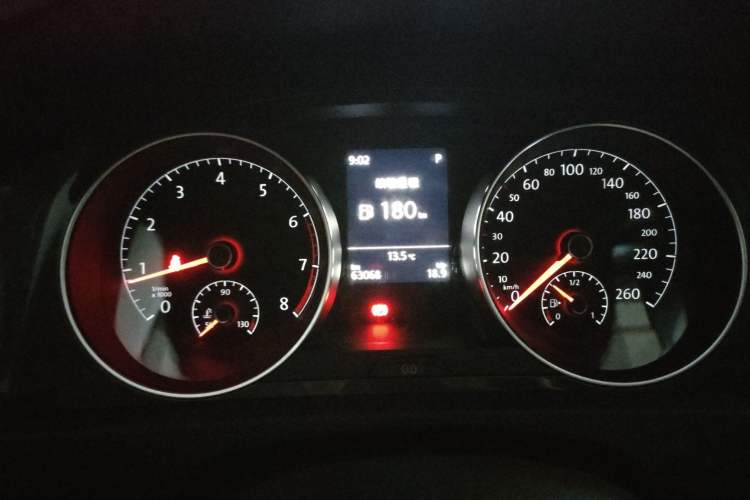 Used Volkswagen Golf 2018 230TSI Automatic Luxury Version