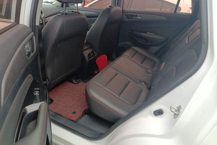 Used CHANGAN CS75 2017 Shangkui Edition 1.5T Automatic Fengxiang Model