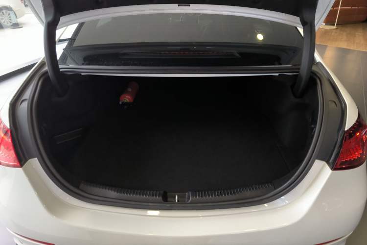 Used Mercedes-Benz C-Class New Energy 2023 C 350 eL
