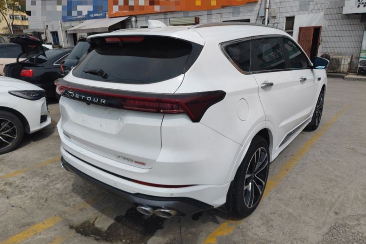 Used JETOUR X70 PLUS 2023 1.6T DCT Stronger PRO+ 5-Seater
