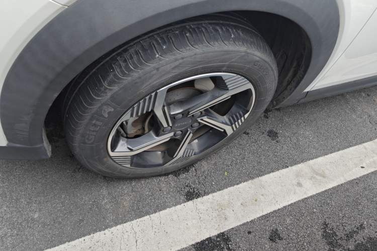 Used Lynk & Co 06 2023 Remix 1.5T JinPro Left Front Wheel Hub