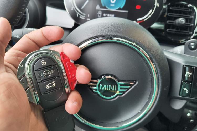 Used MINI 2022 Revised 2.0T COOPER S Artist Five-Door Edition
