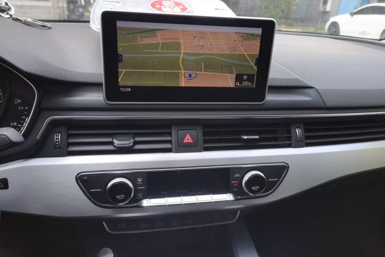 Used Audi A4L 2019 40 TFSI Fashion Edition China VI Emission Standard
