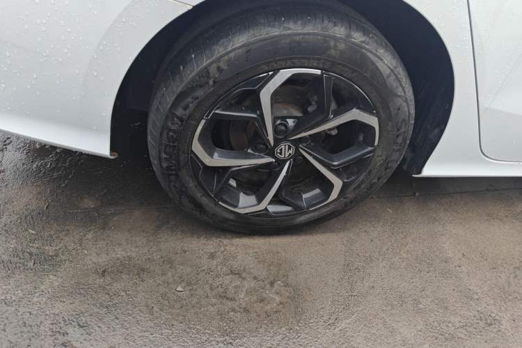 Used MG 5 2023 180 DVVT Manual Fashion Edition