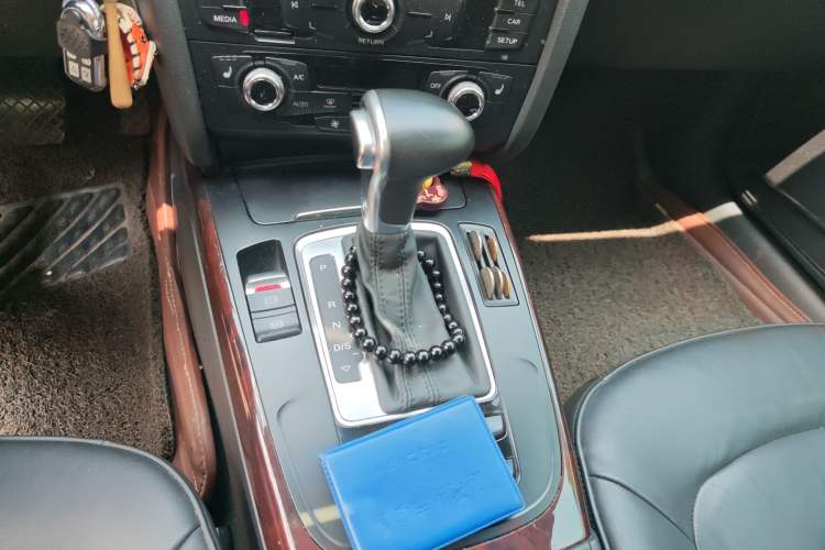 Used Audi A4L 2015 35 TFSI Millionth Anniversary Comfort Edition
