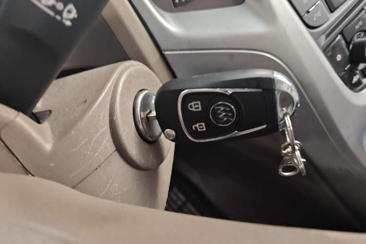 Used Buick GT 2013 GT 1.8L Automatic Fashion Edition