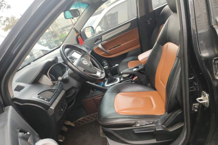 Used JAC Group Refine S5 2013 2.0T Manual Luxury Edition