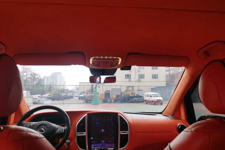 Used Mercedes-Benz Vito 2018 2.0T Business Version China VI Emission Standard