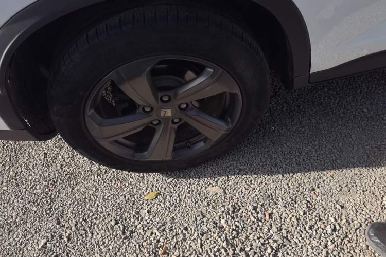 Used Baojun RM-5 2019 1.5T Manual Elite Version with 24-Hour Online Service 6 Seats