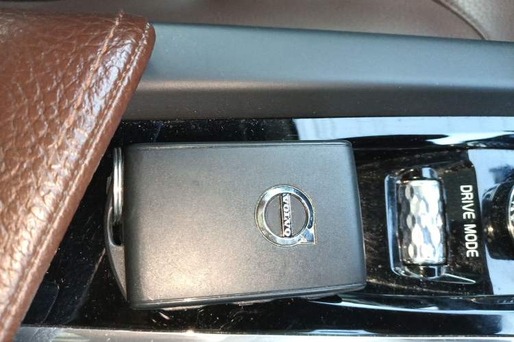 Used Volvo XC60 2019 T5 4x4 Zhiyuan Edition China VI Standard