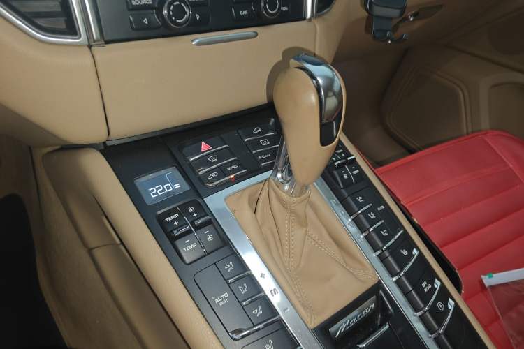 Used Porsche Macan 2014 Macan S 3.0T
