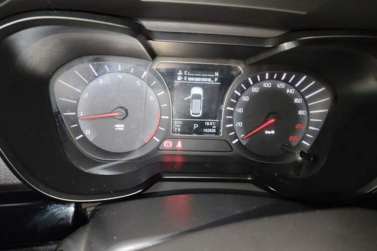 Used GAC Trumpchi GS4 2016 235T G-DCT Elite Edition Instrument Cluster
