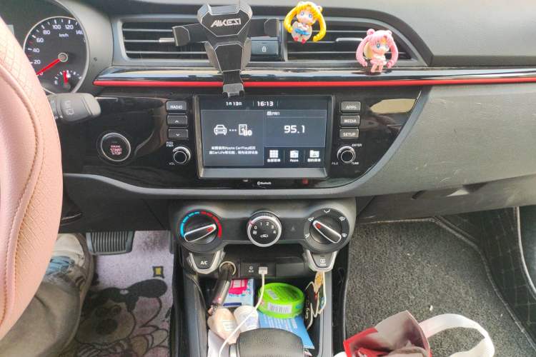 Used Kia KX Cross 2017 1.4L AT GLS