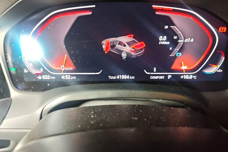 Used BMW 3 Series 2020 Restyled 325Li M Sport Package Odometer Close Up