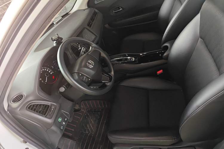 Used Honda Vezel 2020 1.5L CVT Pioneer Edition
