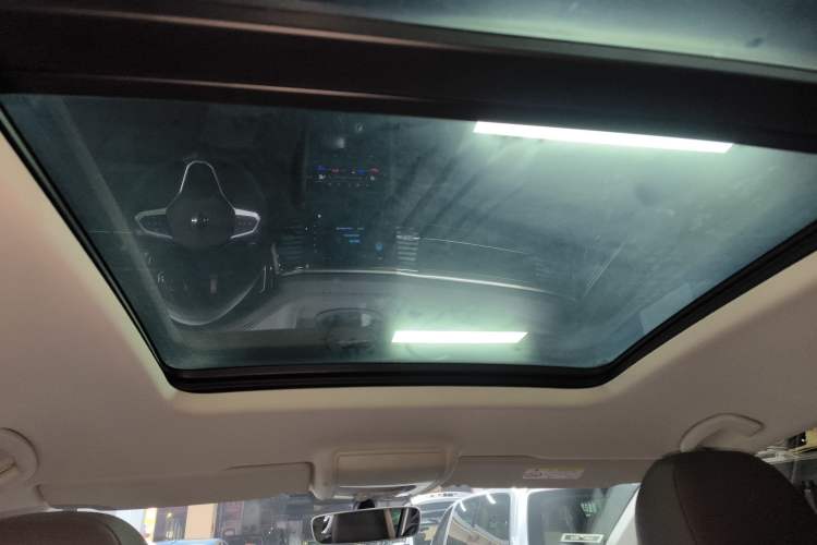 Used Volkswagen Viloran 2020 330TSI Business Edition Headliner