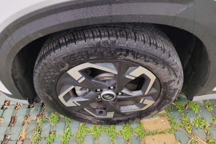 Used Hyundai ix35 2023 Musso 2.0L Prestige LUX Edition