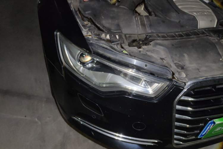 Used Audi A6L 2012 30 FSI Comfort Model Right Front Headlight
