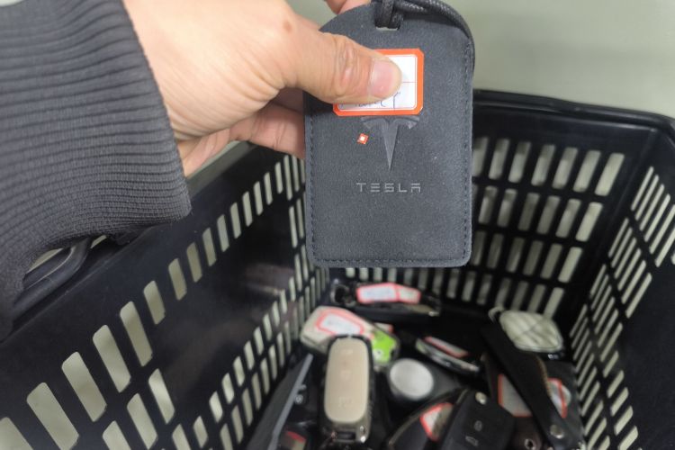 Used Tesla Model Y 2024 Rear-Wheel-Drive Version