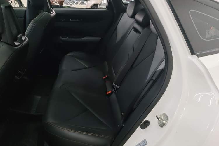 Used Changan UNI-V 2022 1.5T Prestige Version