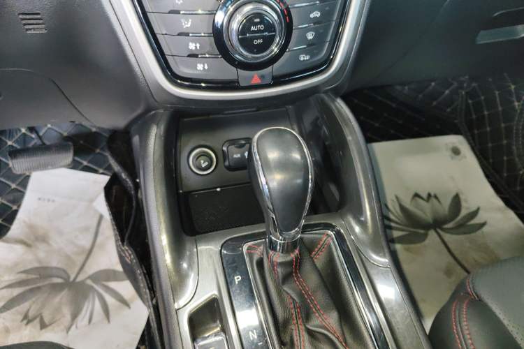 Used Changan CS75 2017 Shangkui Edition 1.5T Automatic Fengxiang Model