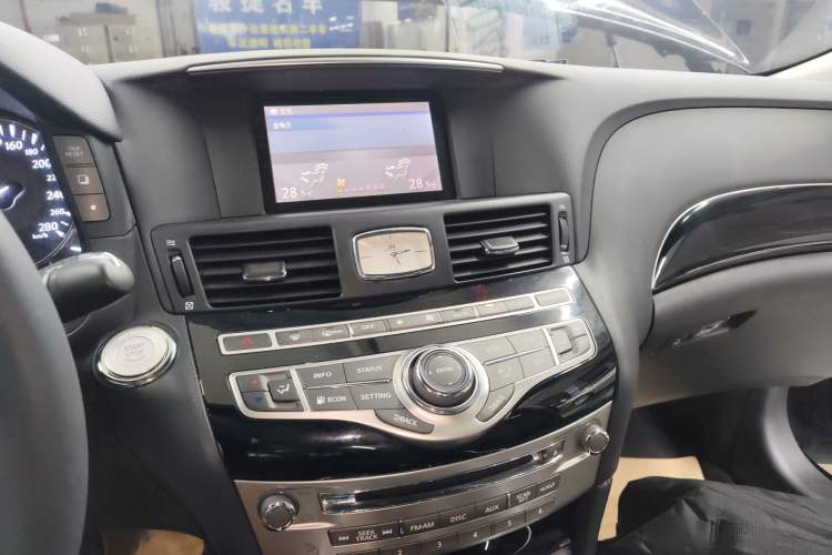 Used Infiniti Q70 2017 Q70L 2.5L Elite Edition
