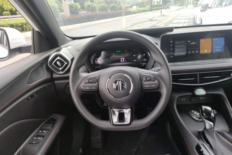 Used MG 5 2025 180 DVVT Global First Edition