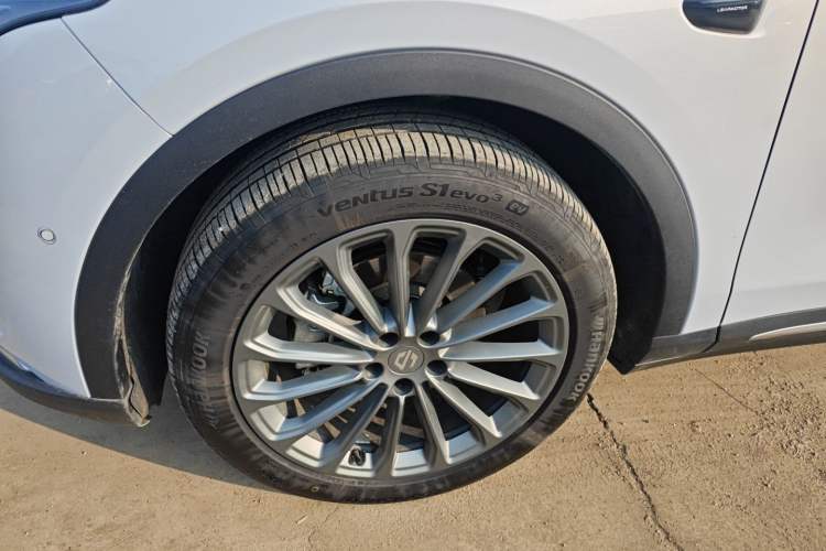 Used Leapmotor C11 2024 Range-Extended 300 Luxury Edition
