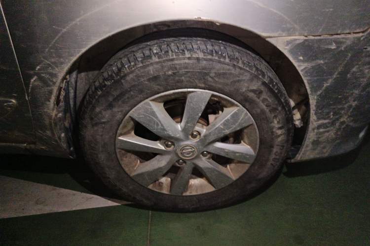 Used Nissan Livina 2013 1.6XL Manual Luxury Edition