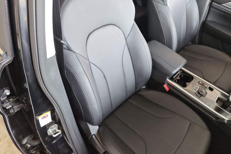 Used Haval H6 2018 Red-Label Sport Edition 1.5T Automatic Two-Wheel Drive Elite Model Right Front Seat