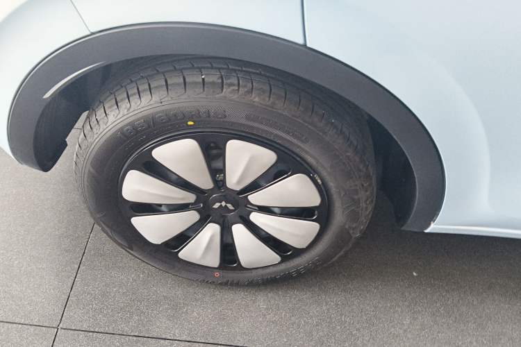 Used Wuling Bingo 2025 410 km Lingxi Deluxe Edition