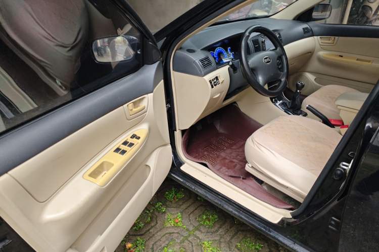 Used BYD F3 2013 Energy-Efficient Model 1.5L Manual Comfort Version
