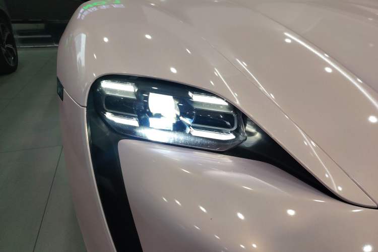 Used Porsche Taycan 2022 Taycan
