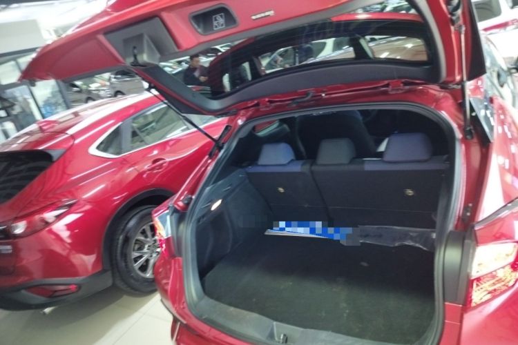 Used Toyota C-HR 2018 2.0L Leading Edition China V-standard
