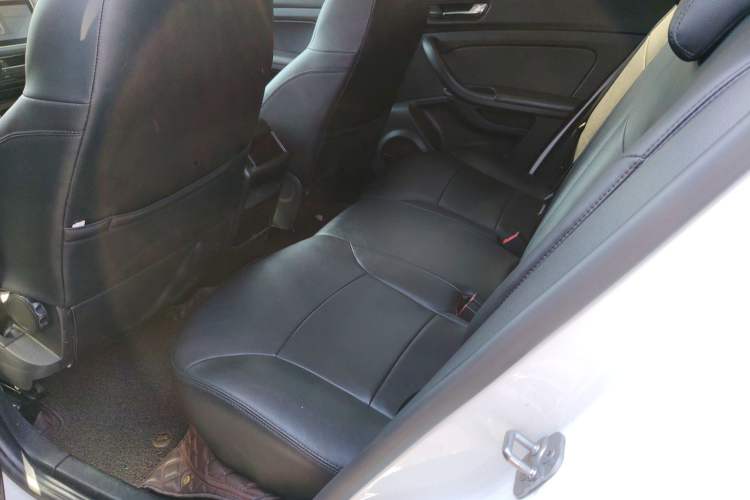 Used Qoros 5 2018 Revised Version 1.6T Automatic Leading Edition