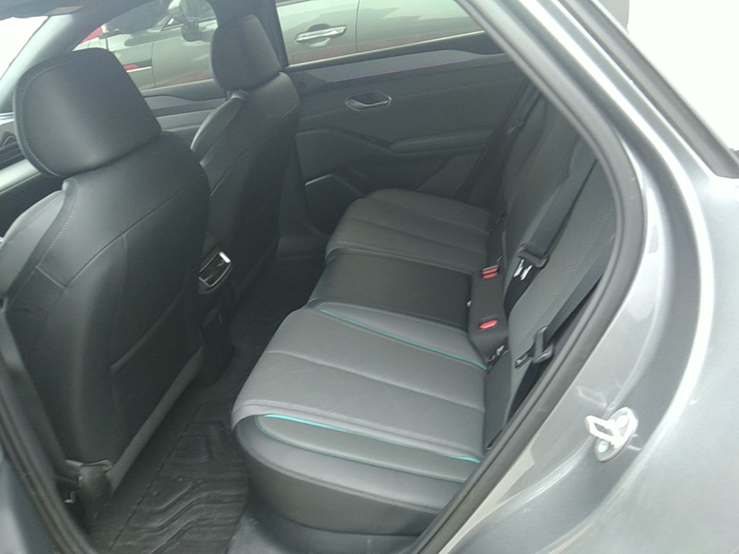 BYD Qin L 2025 EV 545KM Excellence Edition — снимка 20
