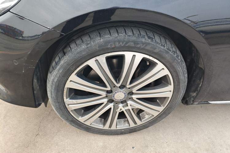 Used Mercedes-Benz E-Class 2017 E 200 L 4MATIC
