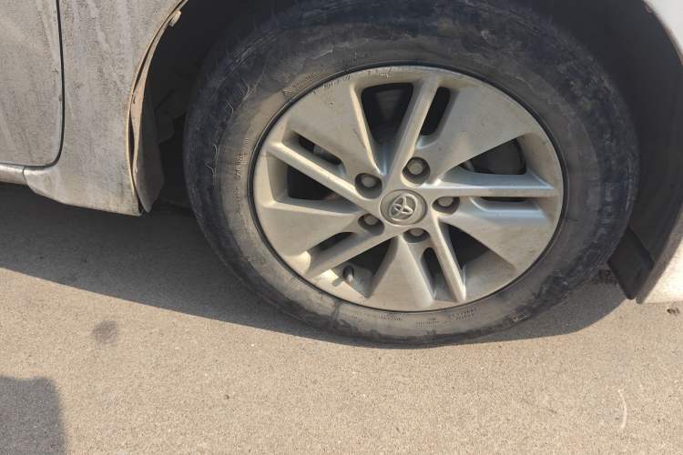 Used Toyota Corolla 2014 1.6L CVT GL-i