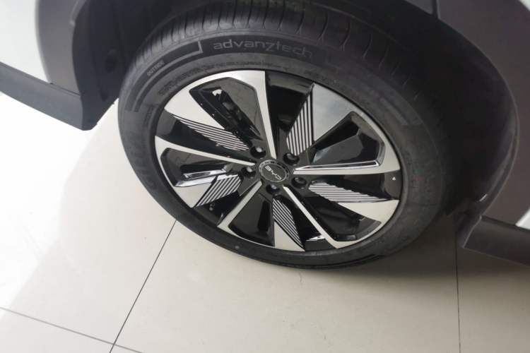 Used BYD Song PLUS New Energy 2025 DM-i 112KM Prestige Model