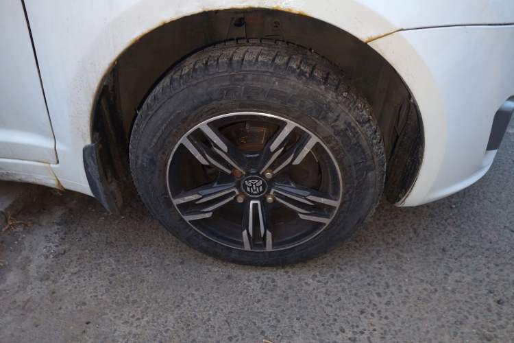 Used Suzuki Swift 2013 1.3L Manual Value Edition
