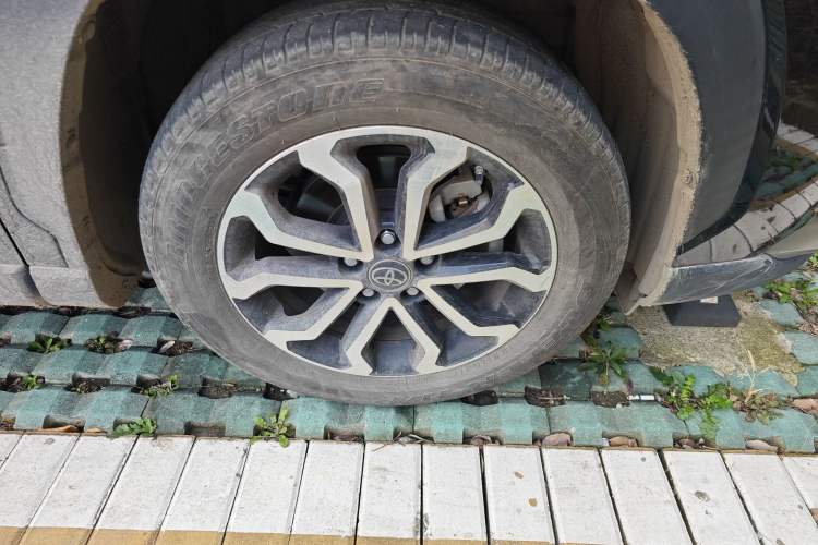 Used Toyota FRONTLANDER 2022 2.0L CVT Luxury Edition