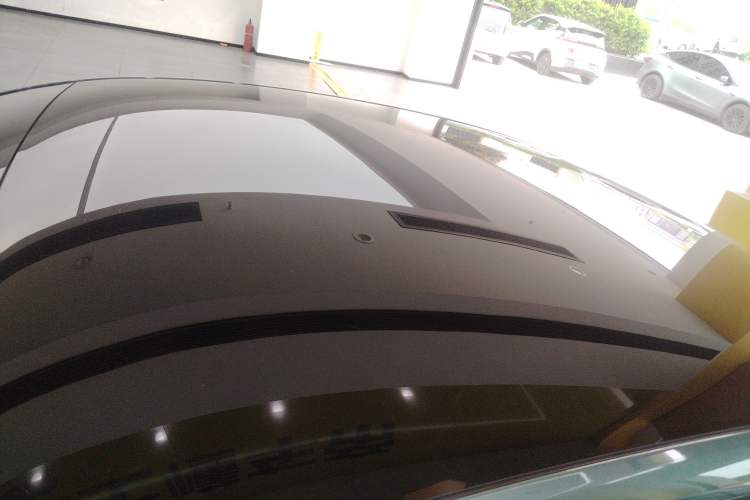 Used XPeng P7 2023 P7i 610 Pengyi Performance Edition
